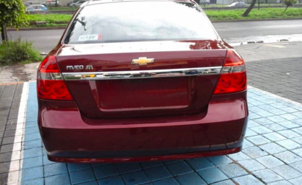 Chevrolet Aveo Aut — foto 3