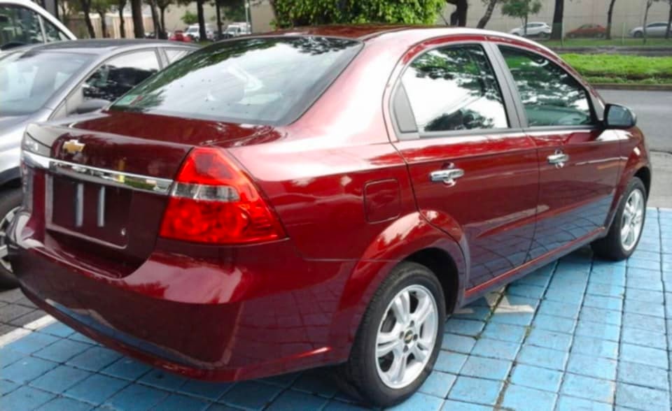 Chevrolet Aveo Aut — foto 9