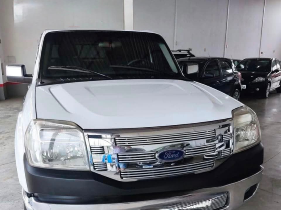 Ford Ranger Doble Cabina STD — foto 3