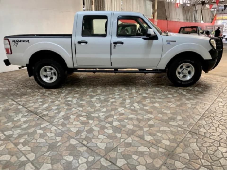 Ford Ranger XL foto 7