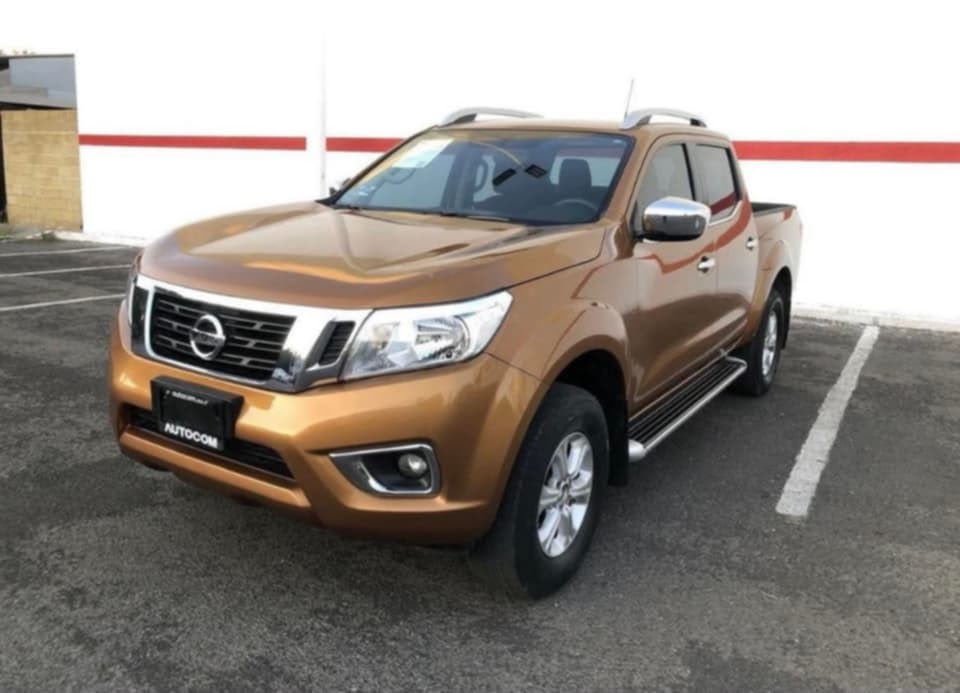 Nissan Frontier LE — foto 2
