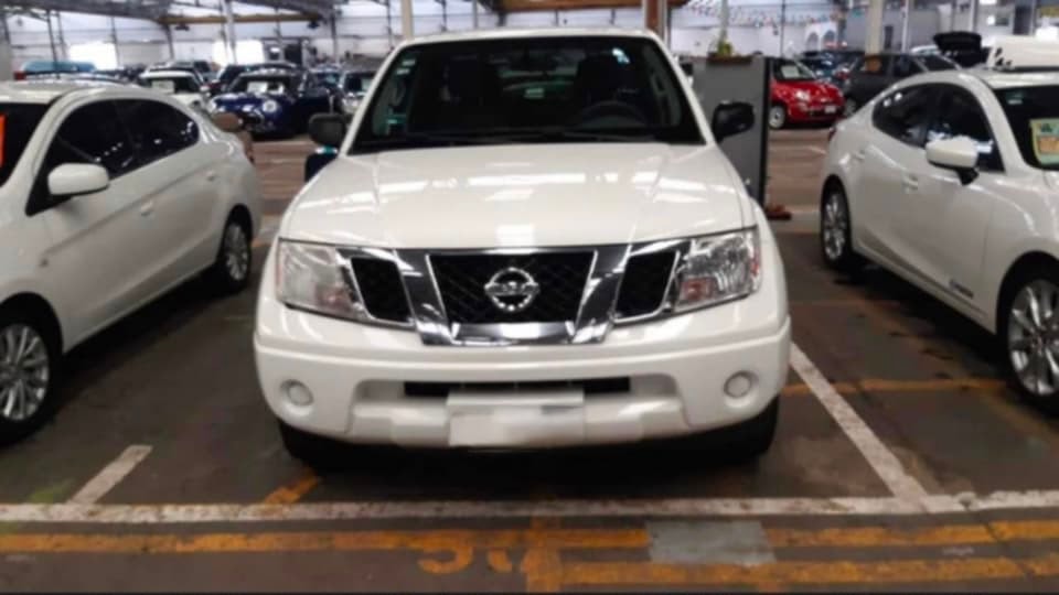 Nissan Frontier Aut 6cil foto 2