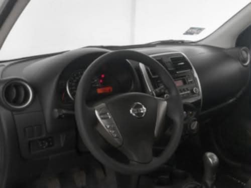 Nissan March foto 4