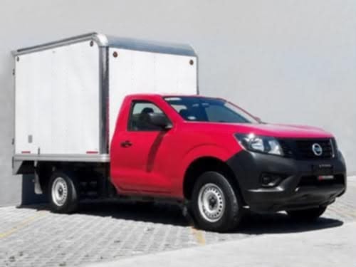 Nissan NP300 Chasis Cabina foto 2
