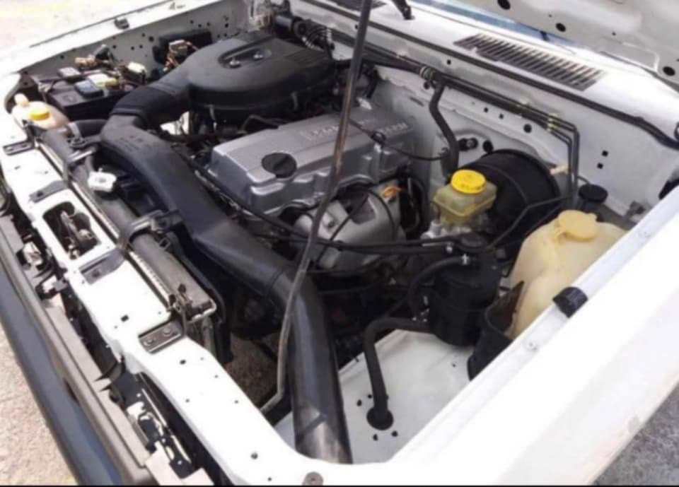 Nissan NP300 Estacas foto 6