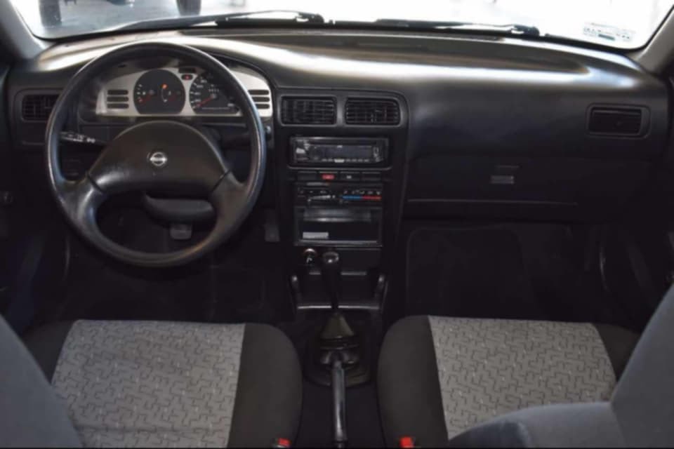 Nissan Tsuru — foto 5