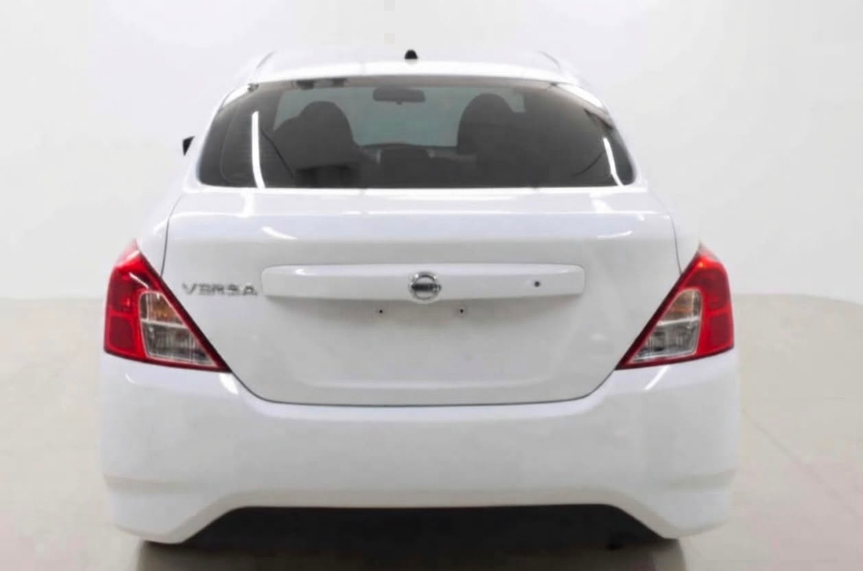 Nissan Versa Piel Aut — foto 4